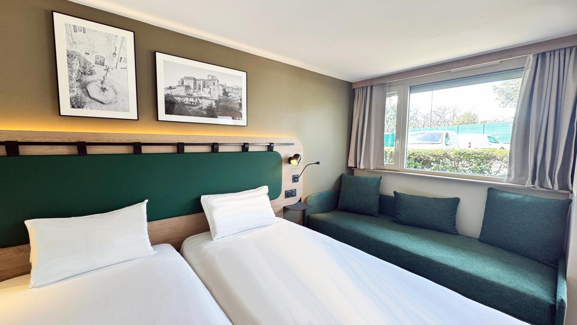 Campanile Limoges Nord Hotel Bagian luar foto
