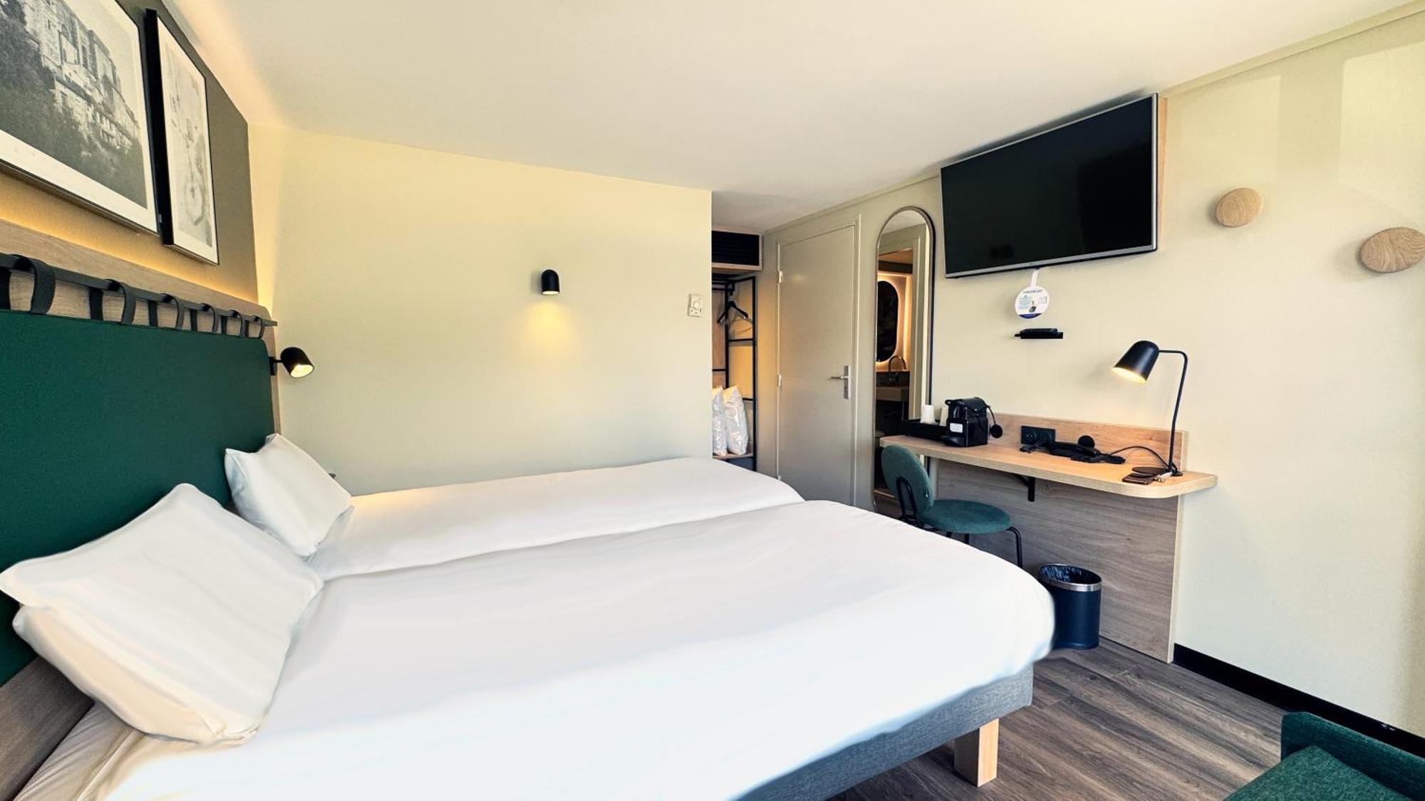Campanile Limoges Nord Hotel Bagian luar foto