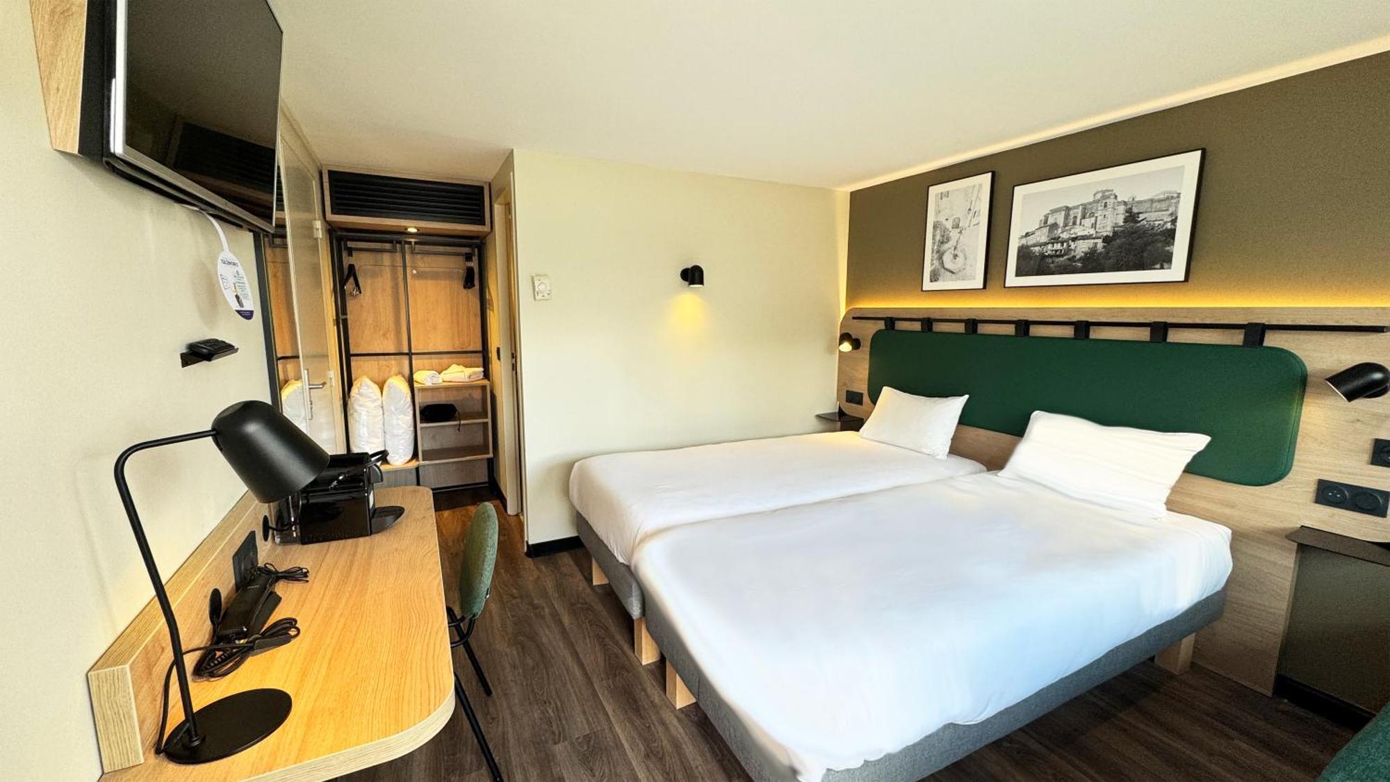 Campanile Limoges Nord Hotel Bagian luar foto